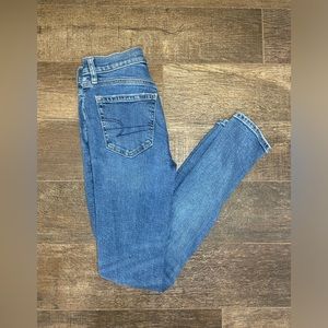 American Eagle Skinny Jeans. Size: 0, regular.